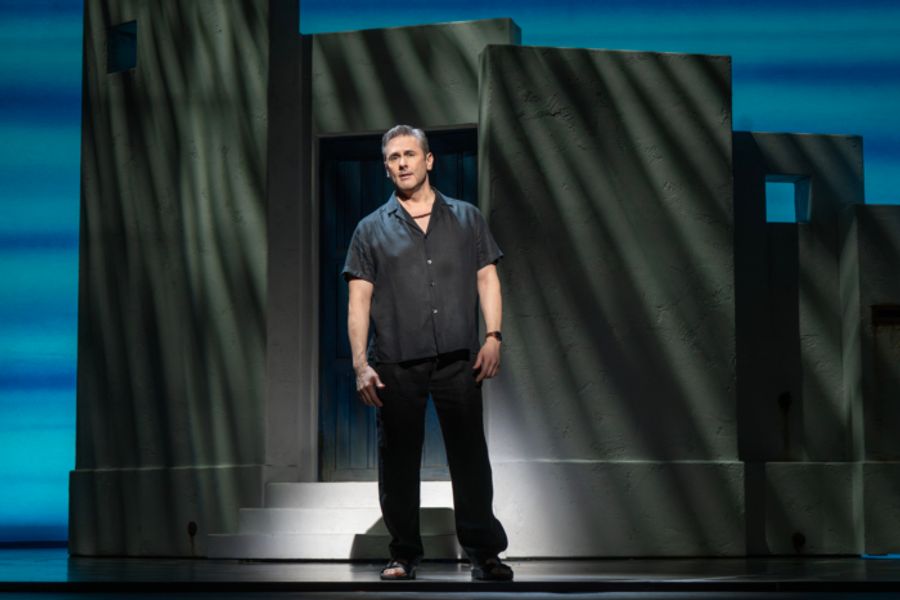 Photos: New Look at MAMMA MIA! 25th Anniversary Tour Image