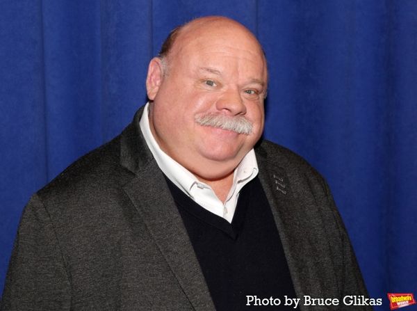 Kevin Chamberlin Photo