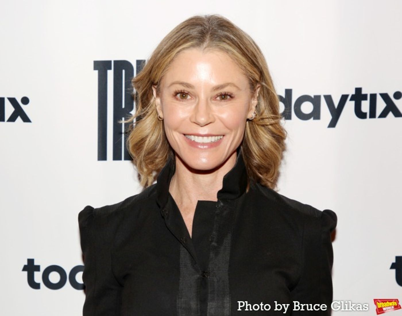 Photos: TRU Starring Jesse Tyler Ferguson Celebrates Opening Night Photos: TRU Starring Jesse Tyler Ferguson Celebrates Opening Night Image