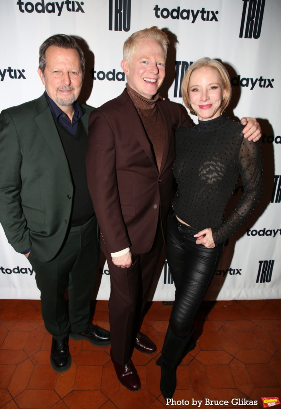 Photos: TRU Starring Jesse Tyler Ferguson Celebrates Opening Night  Image