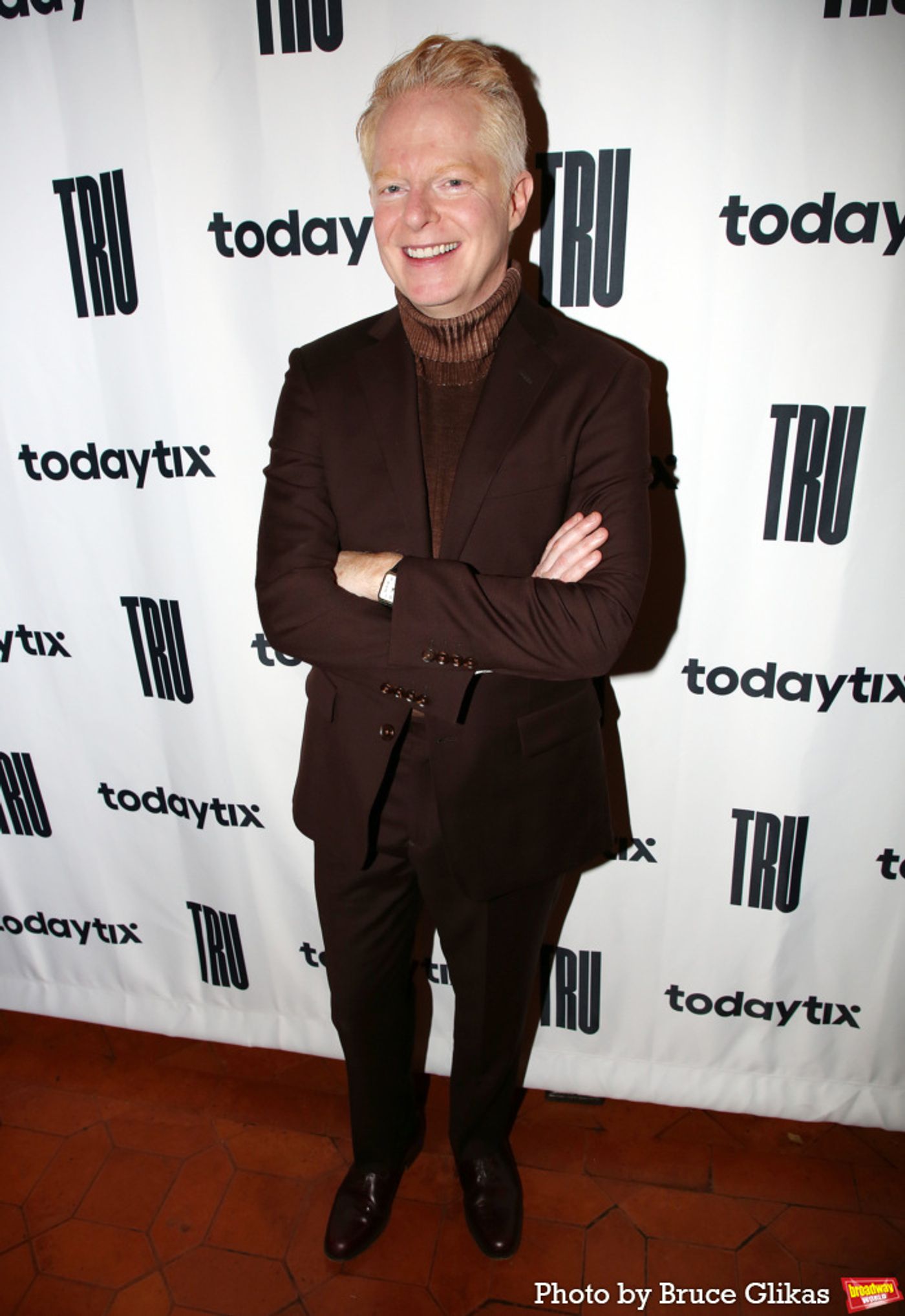 Photos: TRU Starring Jesse Tyler Ferguson Celebrates Opening Night Photos: TRU Starring Jesse Tyler Ferguson Celebrates Opening Night Image