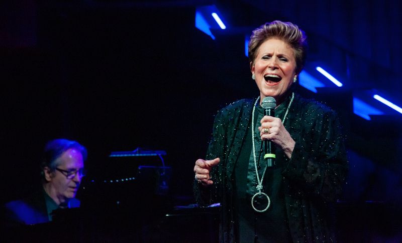 Review: Lorna Dallas Resplendent In THE CABARET FILES at Chelsea Table + Stage Image