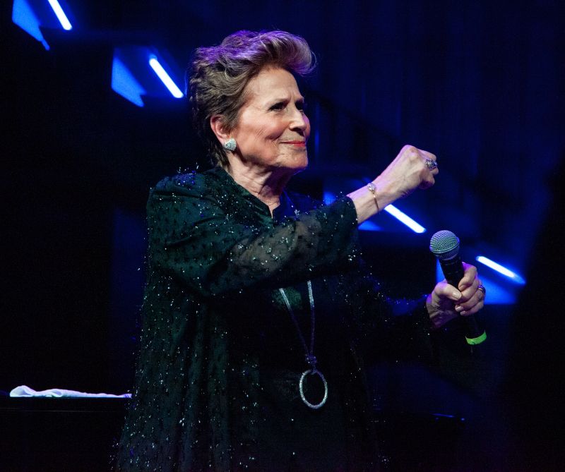 Review: Lorna Dallas Resplendent In THE CABARET FILES at Chelsea Table + Stage Image