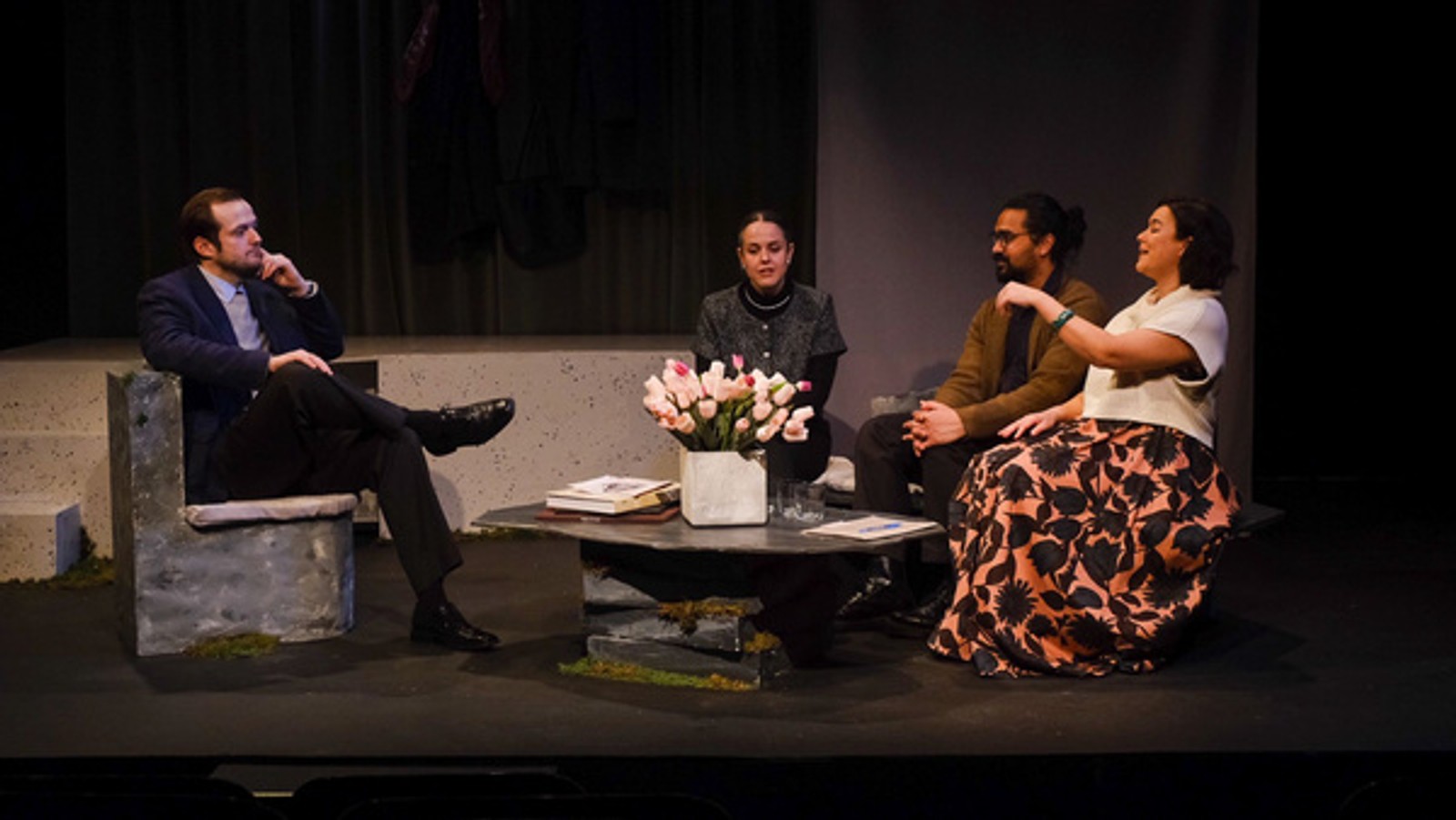 Photos: 1st Look at Arkadia Theatre Company's GOD OF CARNAGE — photo 2 of 9