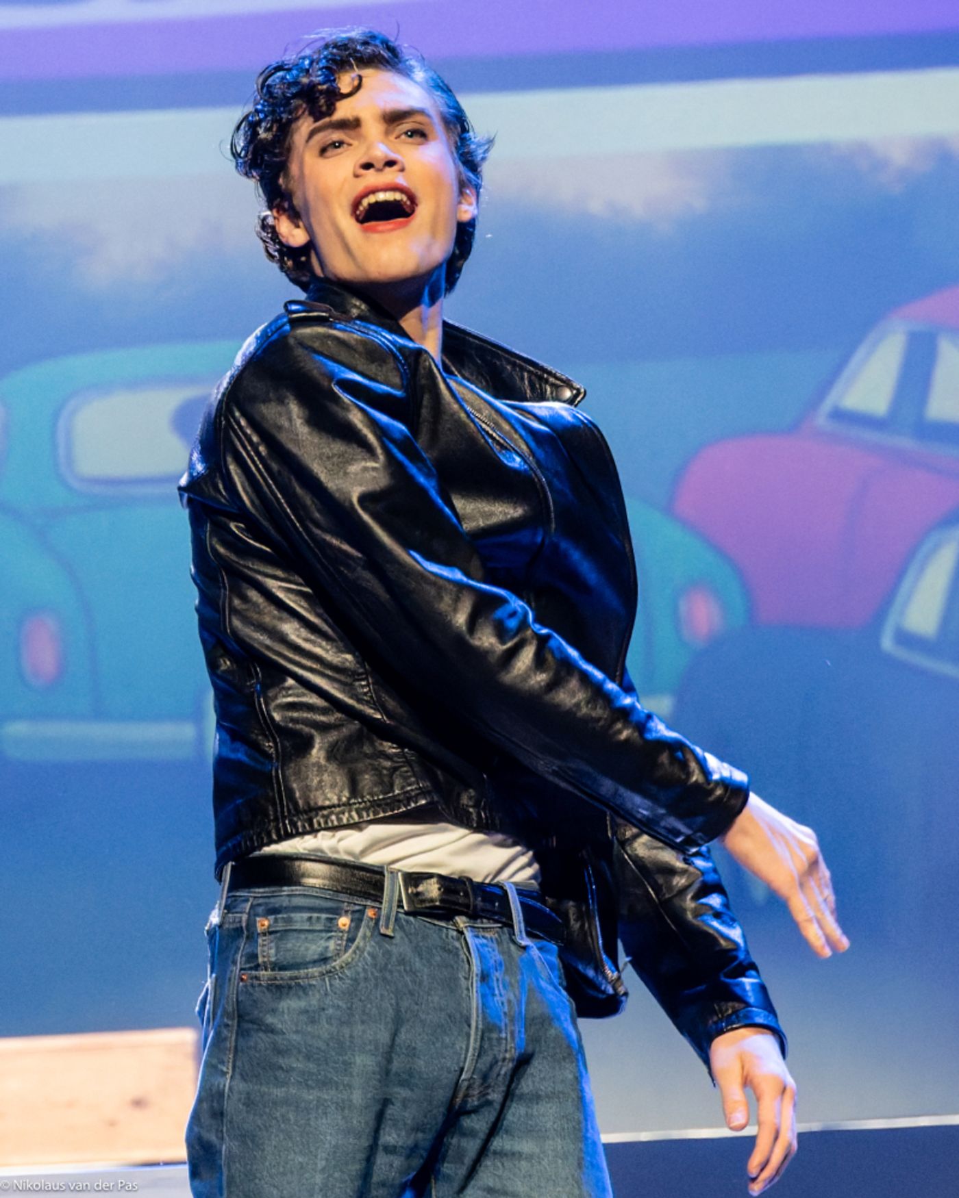 Review: GREASE at W:Hall, Brussels by Green Parrot Productions  Image