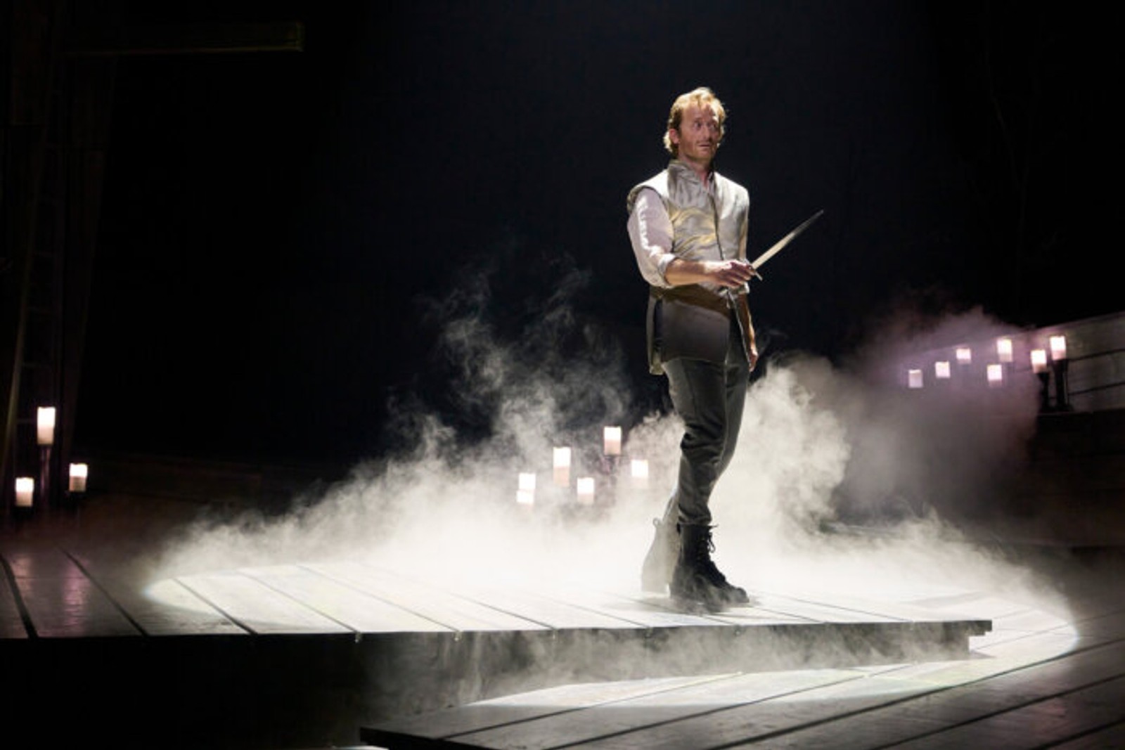 Photos: Great Lakes Theater's MACBETH — photo 8 of 26