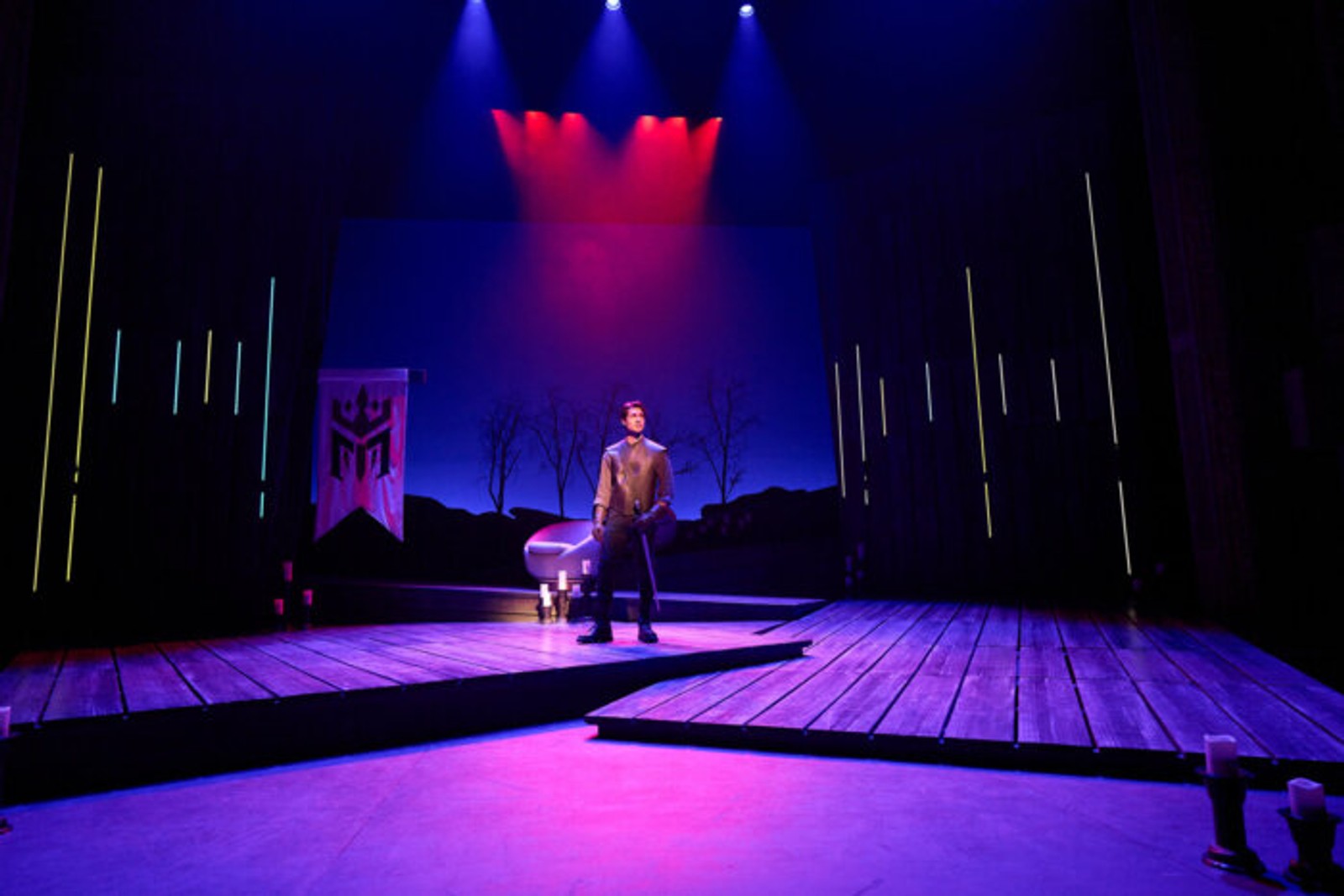 Photos: Great Lakes Theater's MACBETH — photo 13 of 26