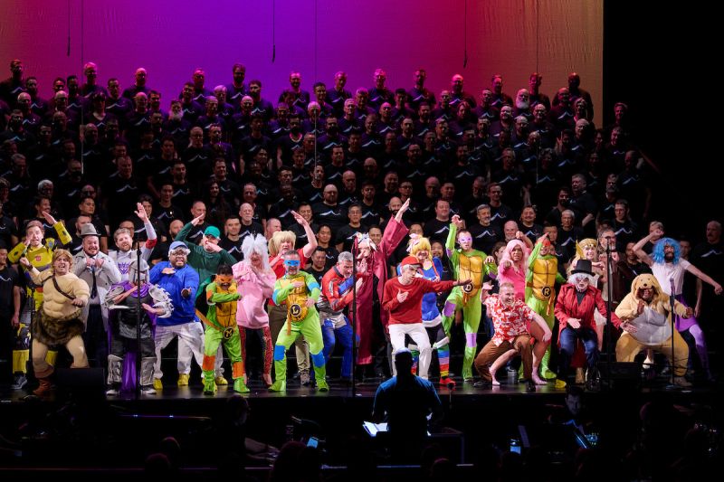 Review: TOTALLY '80S : SAN FRANCISCO GAY MEN'S CHORUS at Curran Theatre Image