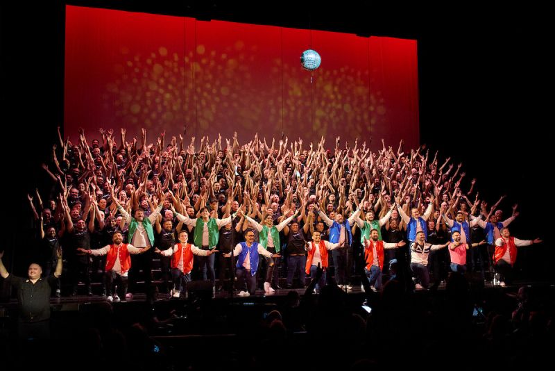 Review: TOTALLY '80S : SAN FRANCISCO GAY MEN'S CHORUS at Curran Theatre Image