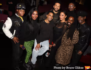 “Tempress” Chasity Moore, Bryce Farris, Jonathan Burke, Sydney James Harcourt, Nicole Scherzinger, Sherrod T. Brown, Robert “Silk” Mason, Ken Ard @ BroadwayWorld “Tempress” Chasity Moore, Bryce Farris, Jonathan Burke, Sydney James Harcourt, Ni Photo