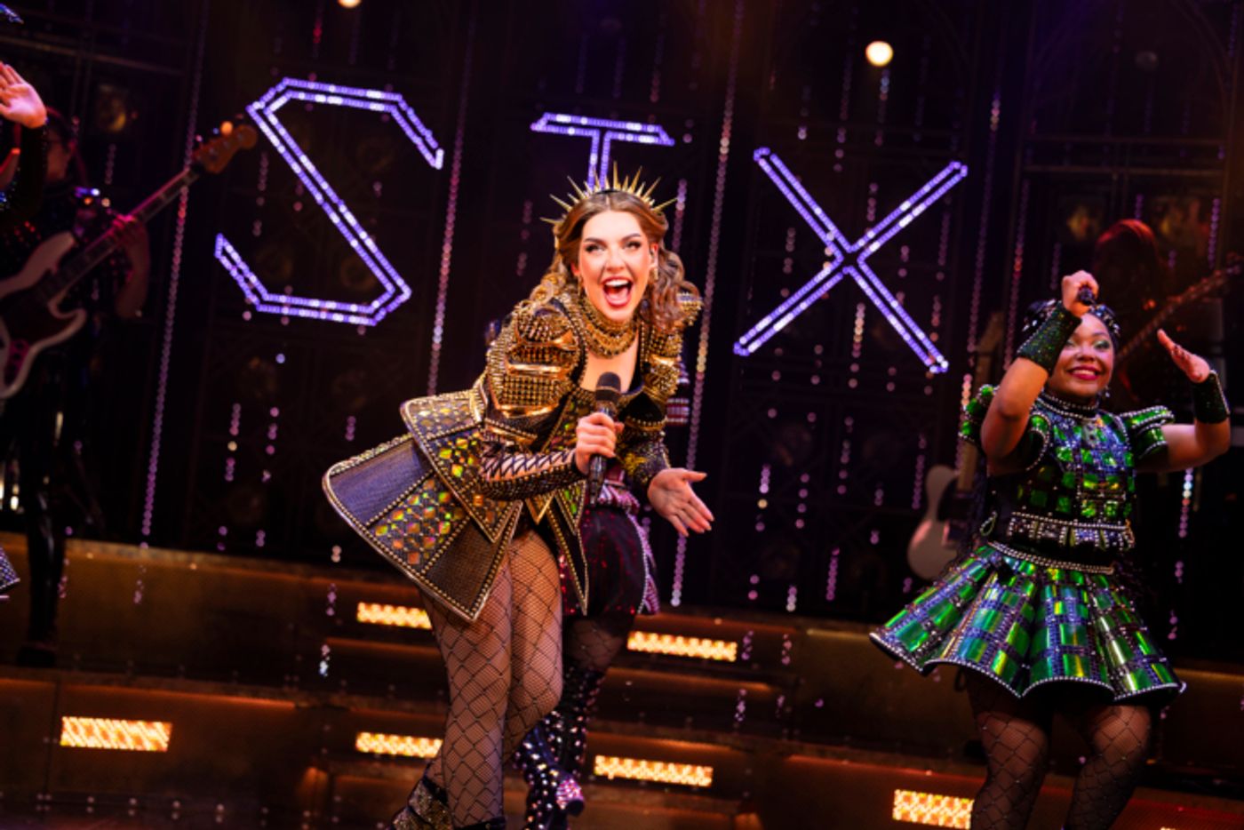 Photos: Lose Your Head Over the Current Queens of SIX in the West End  Image