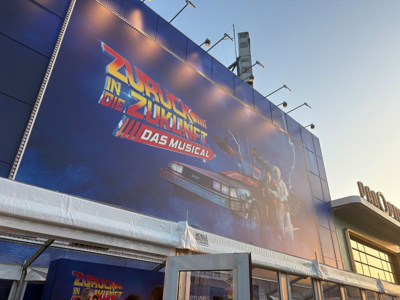 Review: ZURÜCK IN DIE ZUKUNFT - DAS MUSICAL at Stage Operettenhaus Image