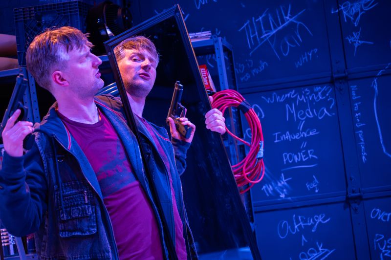 Review: ASSASSINS at Oakland Theatre Project Image