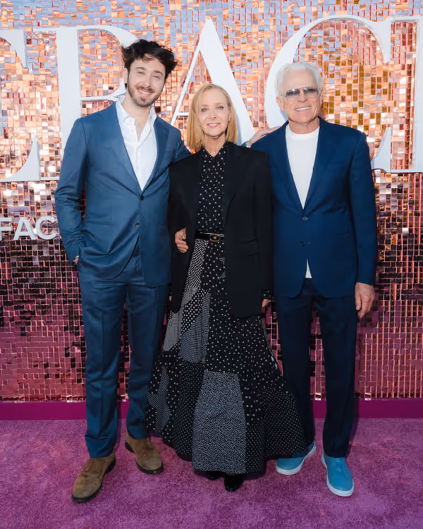 Julian Stern, Lisa Kudrow, Photo