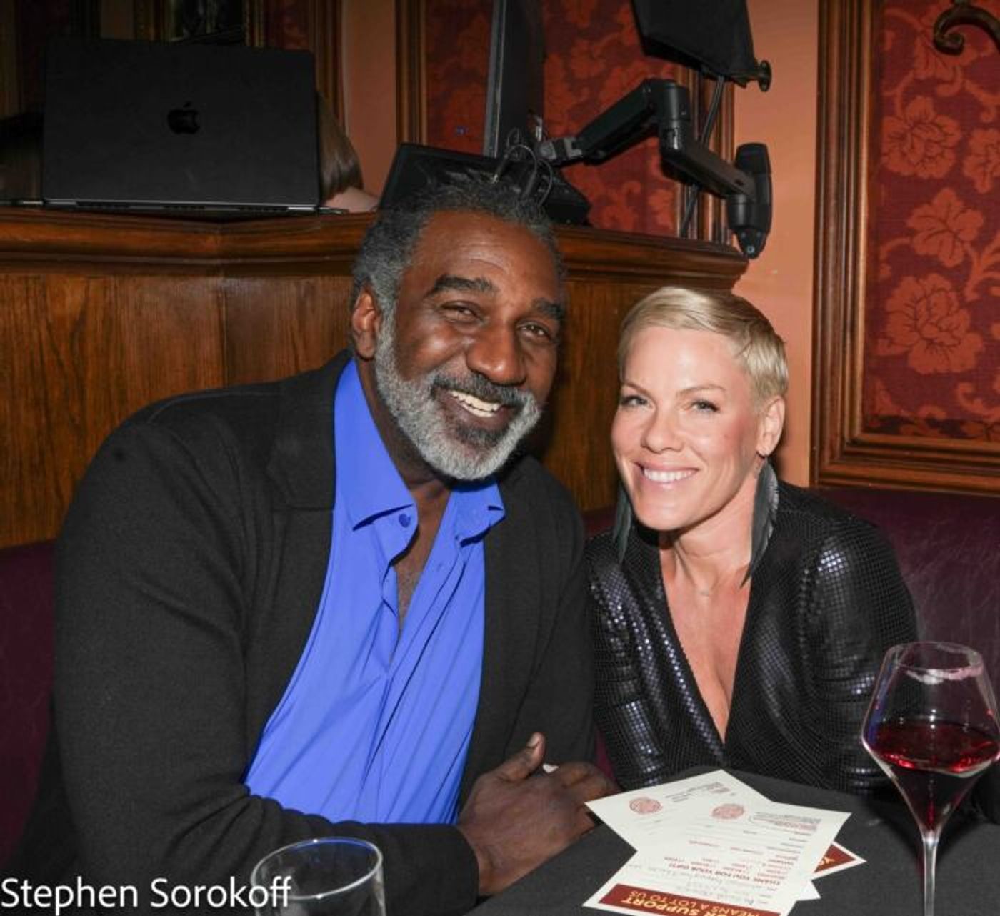 Review: The First Annual 54 Below Gala Is a Heartwarming Success  Image