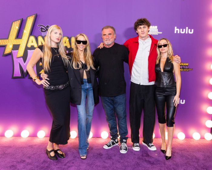Photos: Miley Cyrus Reunites with HANNAH MONTANA Stars at 20th Anniversary Special Premiere — photo 1 of 22