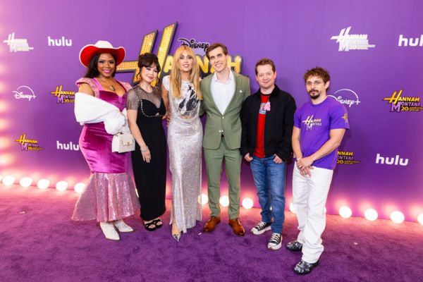 SHANICA KNOWLES, ANNA MARIA PEREZ DE TAGLE, MILEY CYRUS, CODY LINLEY, JASON EARLES, M Photo