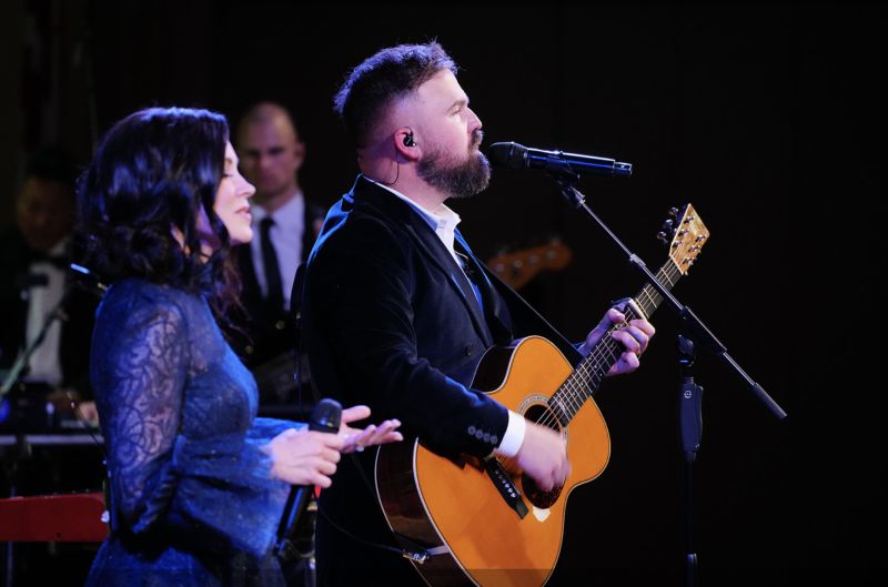 Review: Kari Jobe Carnes and Cody Carnes at Kennedy Center Image