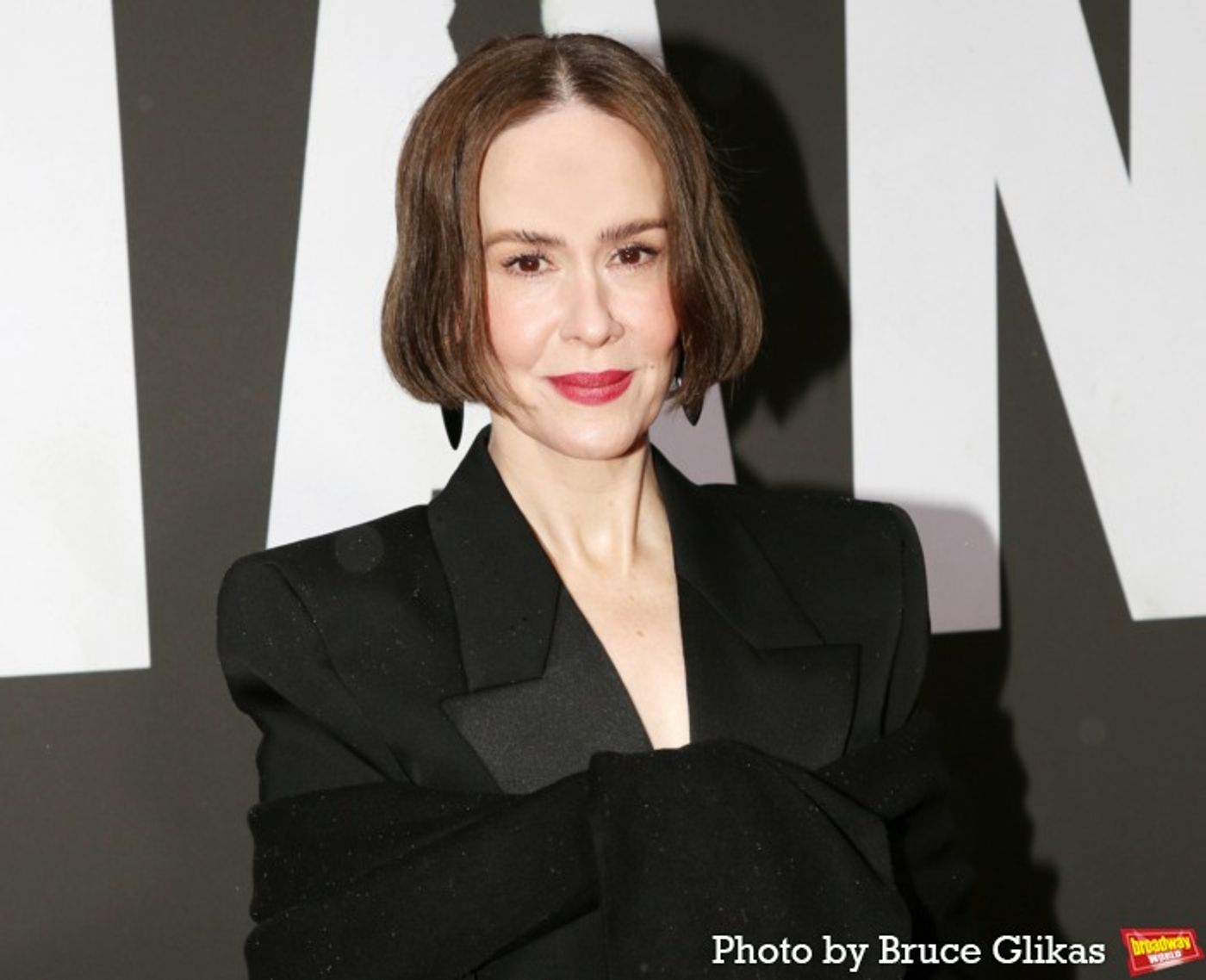 Photos: Stars Walk the Red Carpet on Opening Night of GIANT  Image