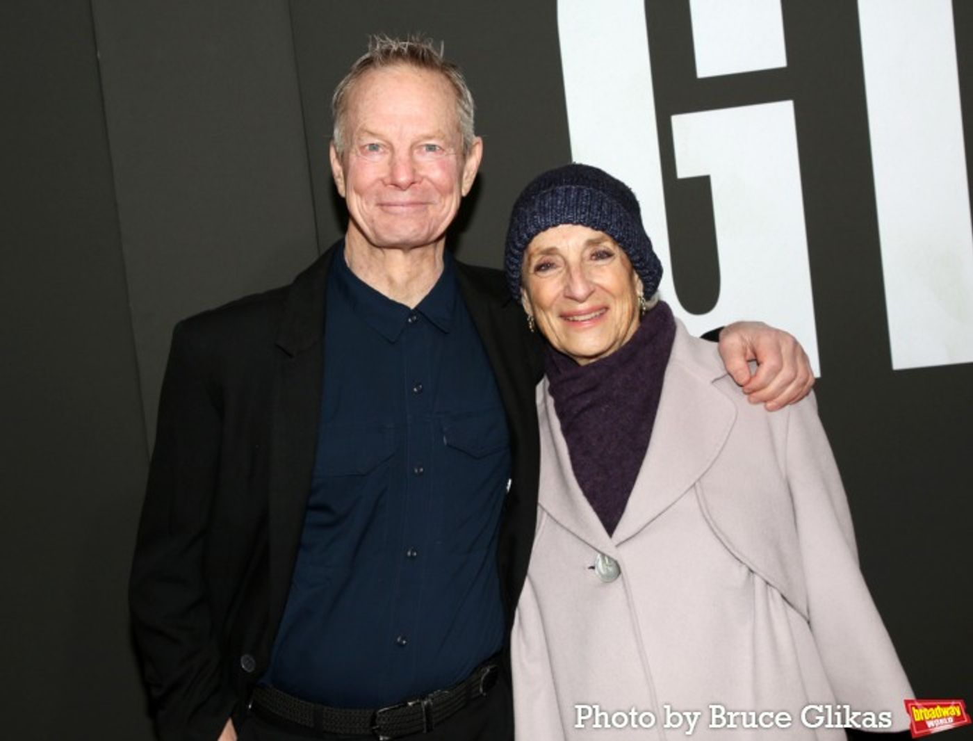 Photos: Stars Walk the Red Carpet on Opening Night of GIANT  Image