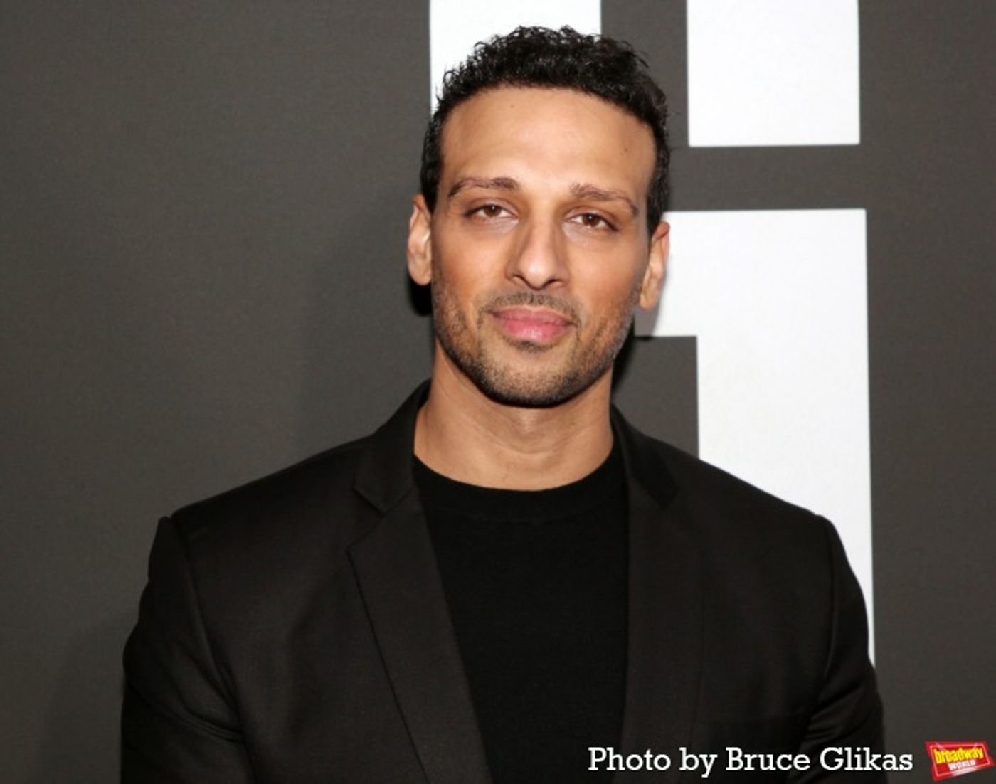 Photos: Stars Walk the Red Carpet on Opening Night of GIANT  Image