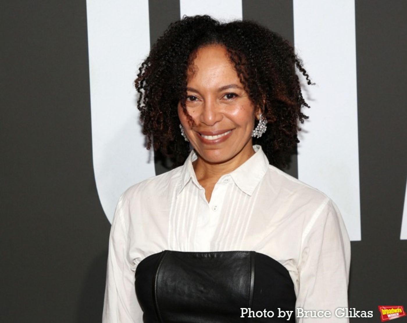 Photos: Stars Walk the Red Carpet on Opening Night of GIANT  Image