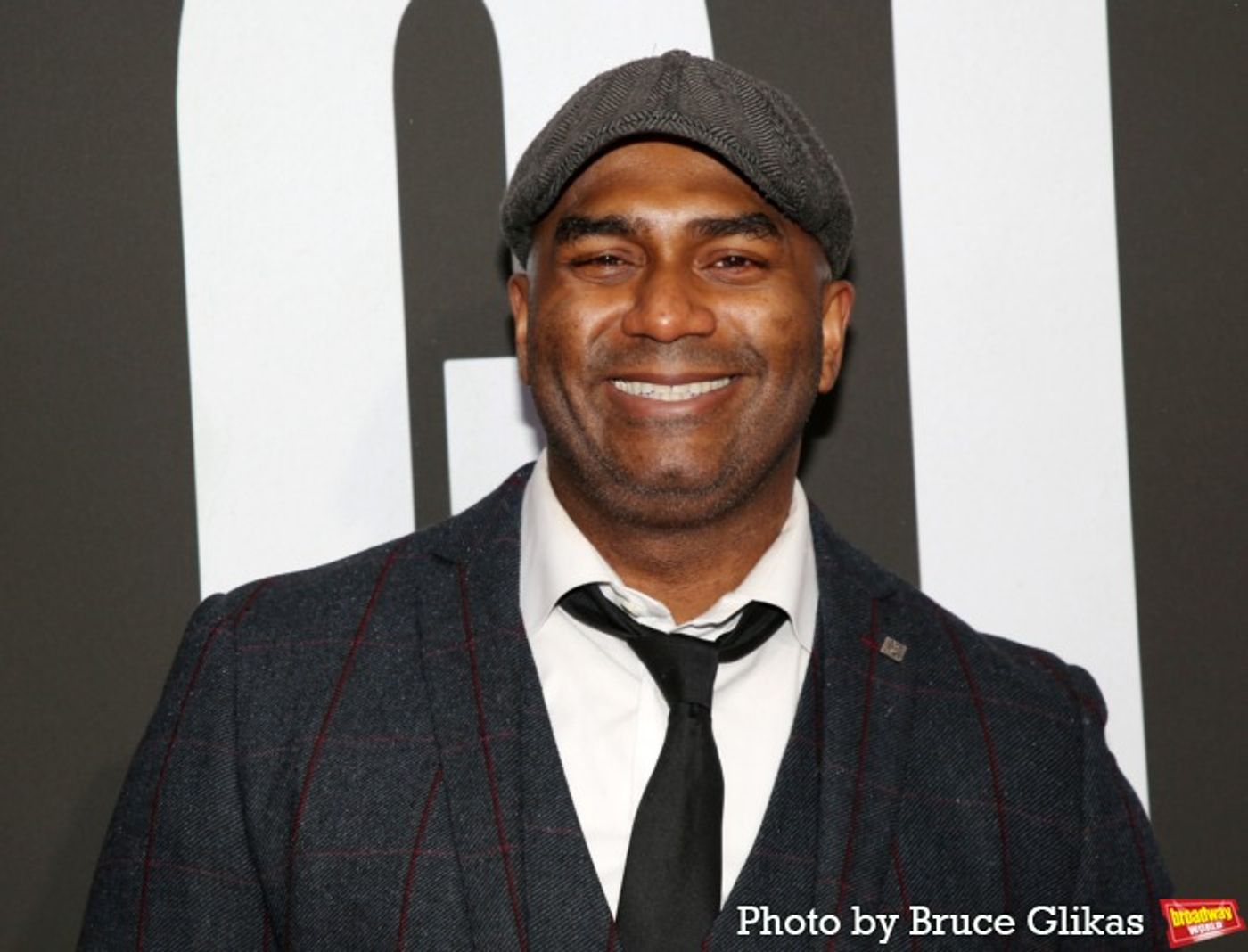 Photos: Stars Walk the Red Carpet on Opening Night of GIANT  Image