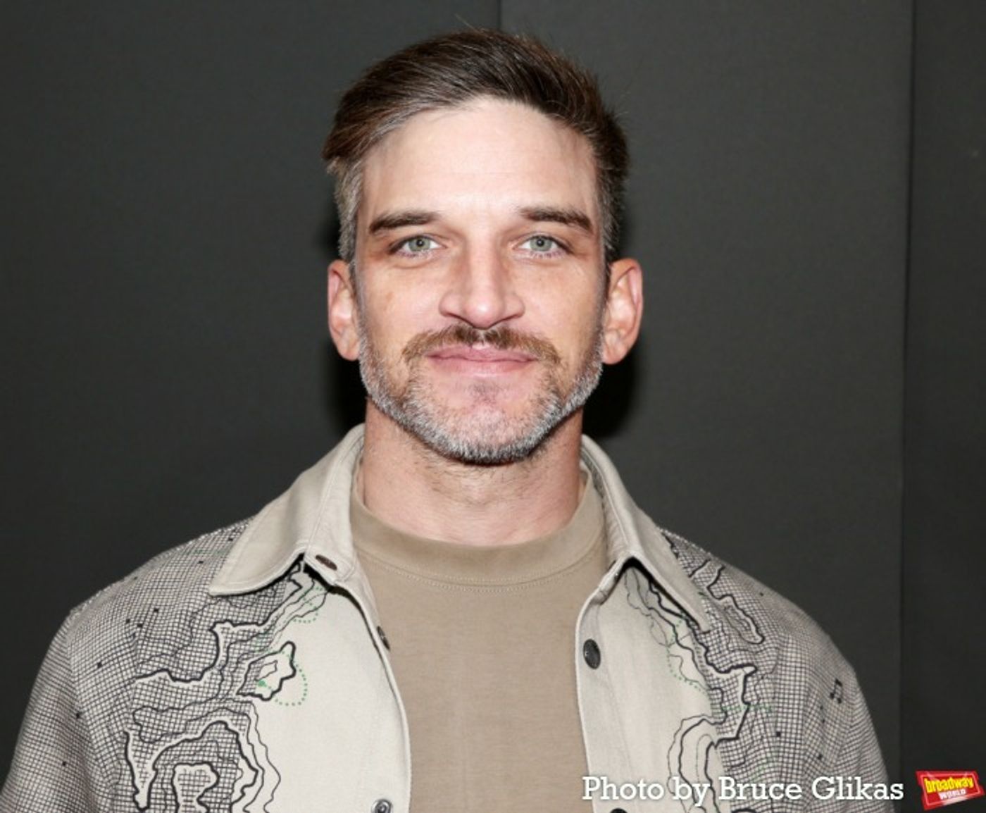 Photos: Stars Walk the Red Carpet on Opening Night of GIANT  Image