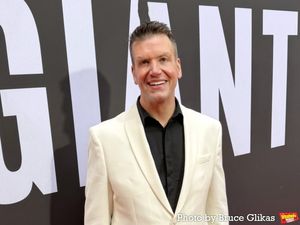 Tom D'Angora Photo