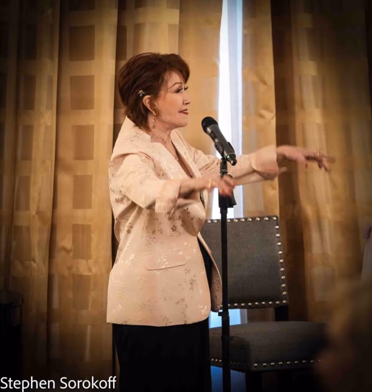 Donna McKechnie at Review: Donna McKechnie - A Fascinating Afternoon at the Dutch Treat Club