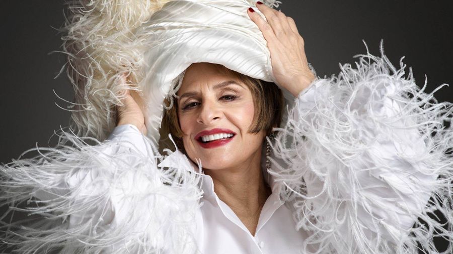 Por qué Patti LuPone es una leyenda de Broadway Image