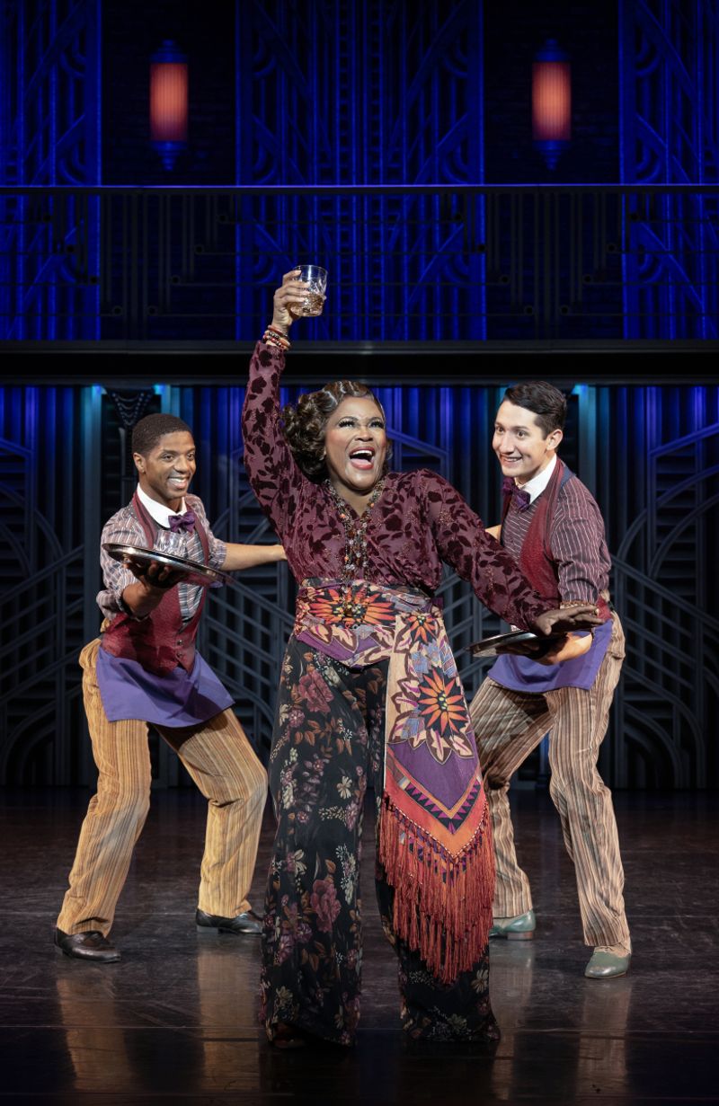 Review: SOME LIKE IT HOT at Broadway At The Hobby Center Image