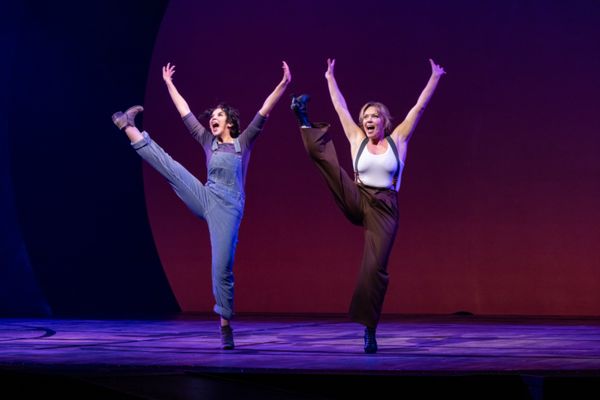 Alexandra Silber, Robyn Hurder  Photo