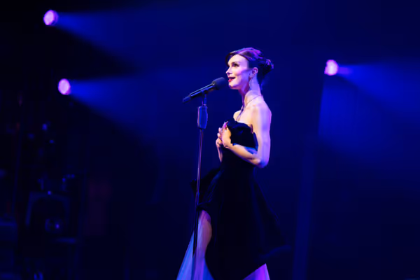 Dylan Mulvaney Photo