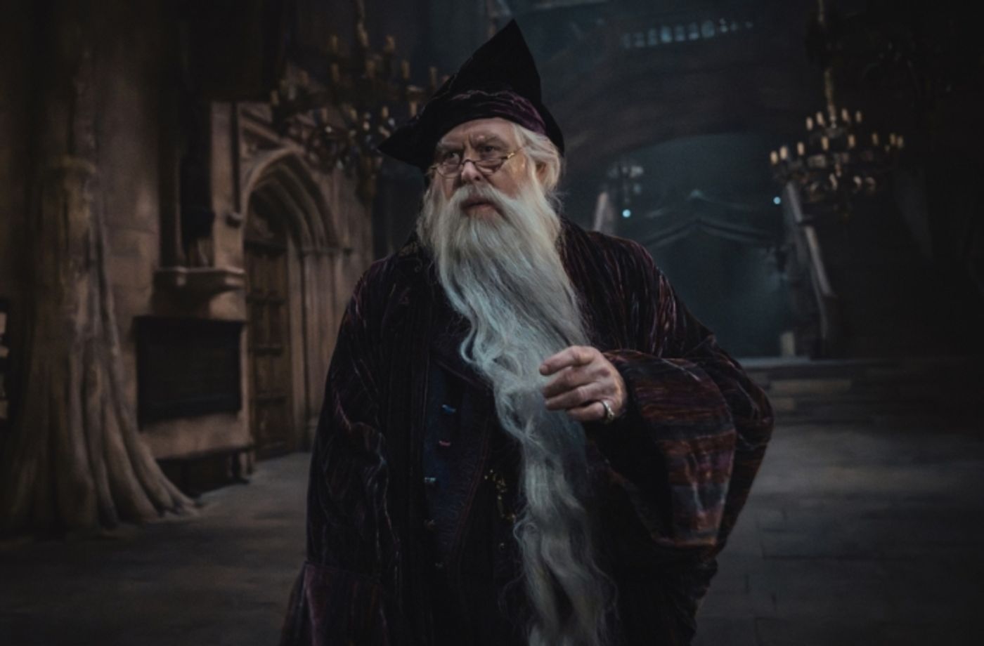 Video/Photos: HARRY POTTER Teaser Unveils First Look at New HBO Series  Image