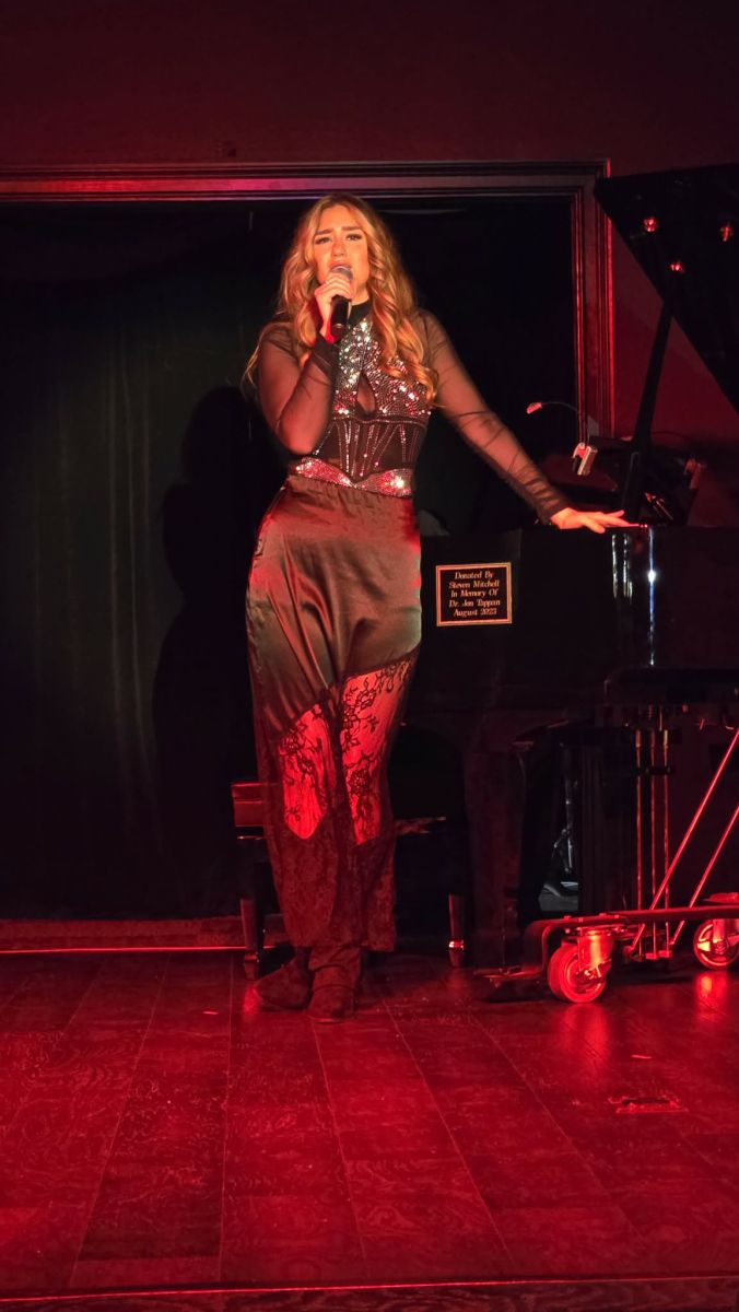 Review: GLITTER AND GRIT at Music Box Lounge Hot Springs  Image