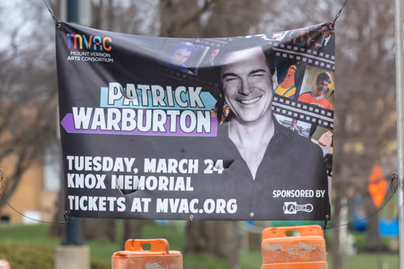Photos: Inside Mount Vernon Arts Consortium presented Patrick Warburton — photo 2 of 14