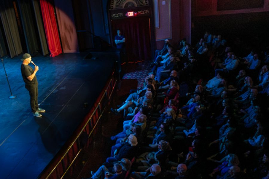 Photos: Inside Mount Vernon Arts Consortium presented Patrick Warburton Image