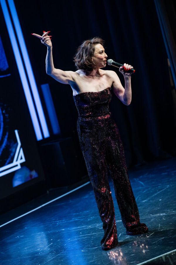 Lesli Margherita Shawn Salley Photo