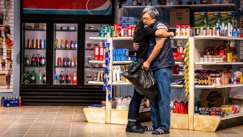 Review: KIM’S CONVENIENCE at Ahmanson Theatre Image