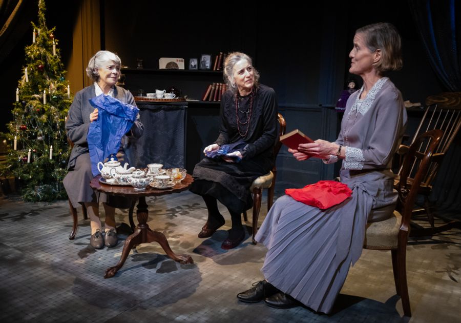 Review: THE OLD LADIES, Finborough Theatre Image