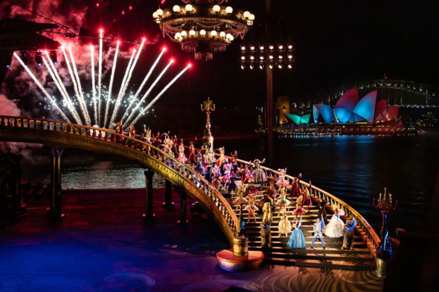 Photos: Massive PHANTOM Opens Outdoors on the Sydney Harbour Image