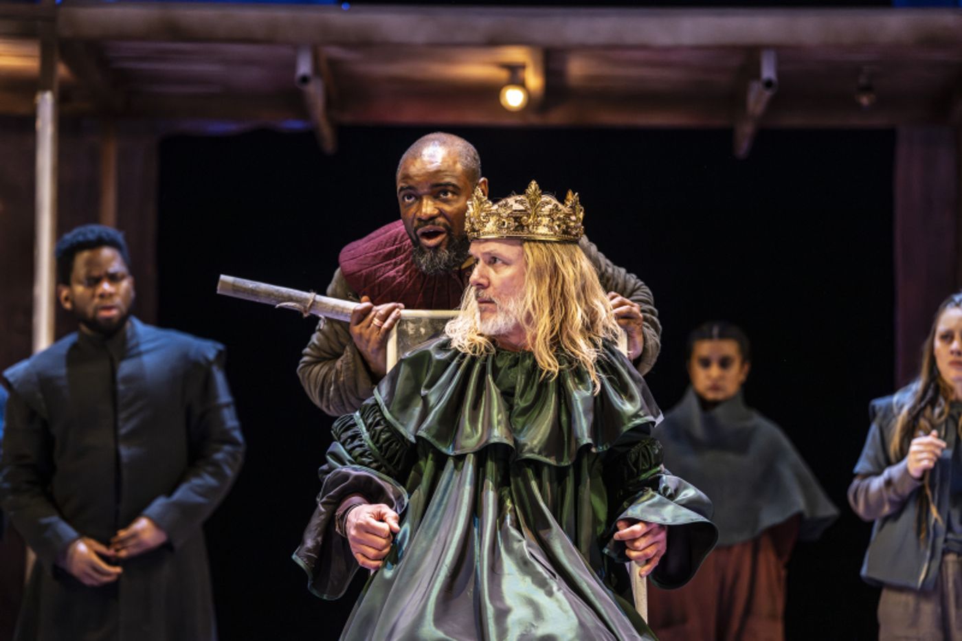 Review: HENRY V, Royal Shakespeare Theatre  Image