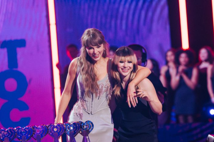 Photos: Nicole Scherzinger, Meg Donnelly, & More at 2026 iHeartRadio Music Awards — photo 10 of 35