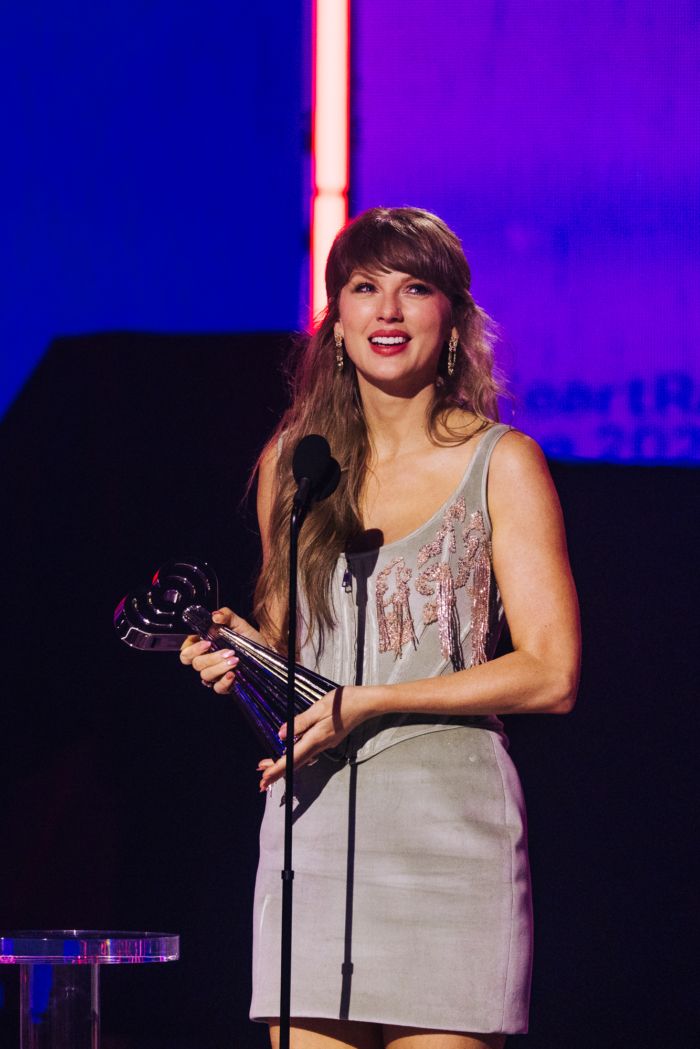 Photos: Nicole Scherzinger, Meg Donnelly, & More at 2026 iHeartRadio Music Awards — photo 2 of 35
