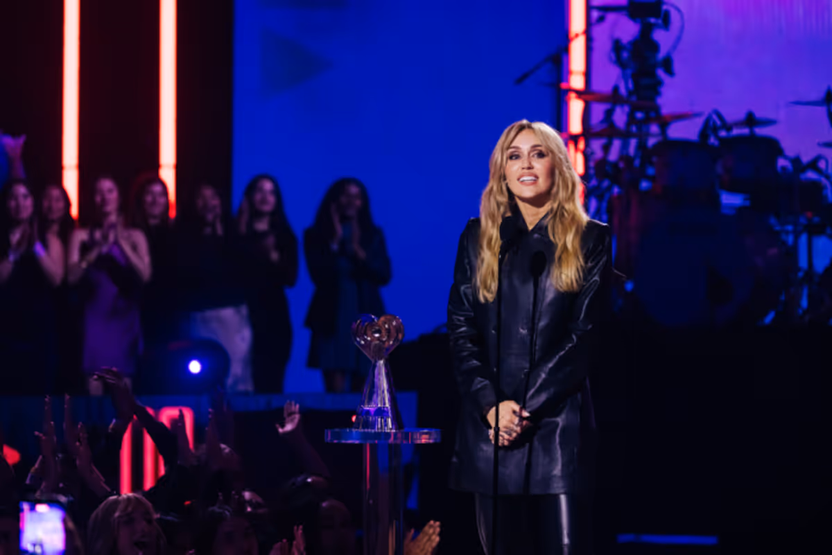 Miley Cyrus at Photos: Nicole Scherzinger, Meg Donnelly, & More at 2026 iHeartRadio Music Awards