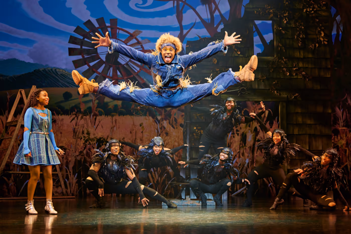 Review: THE WIZ at Marcus Performing Arts Center  Image