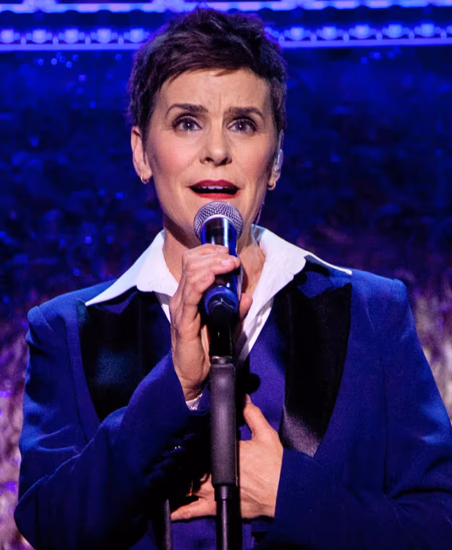 Review: JENN COLELLA Hip, Hot, and High-Caliber at 54 Below Image