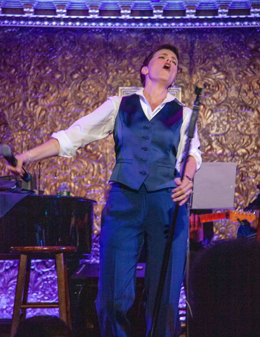 Review: JENN COLELLA Hip, Hot, and High-Caliber at 54 Below Image