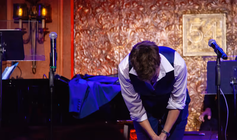Review: JENN COLELLA Hip, Hot, and High-Caliber at 54 Below Image